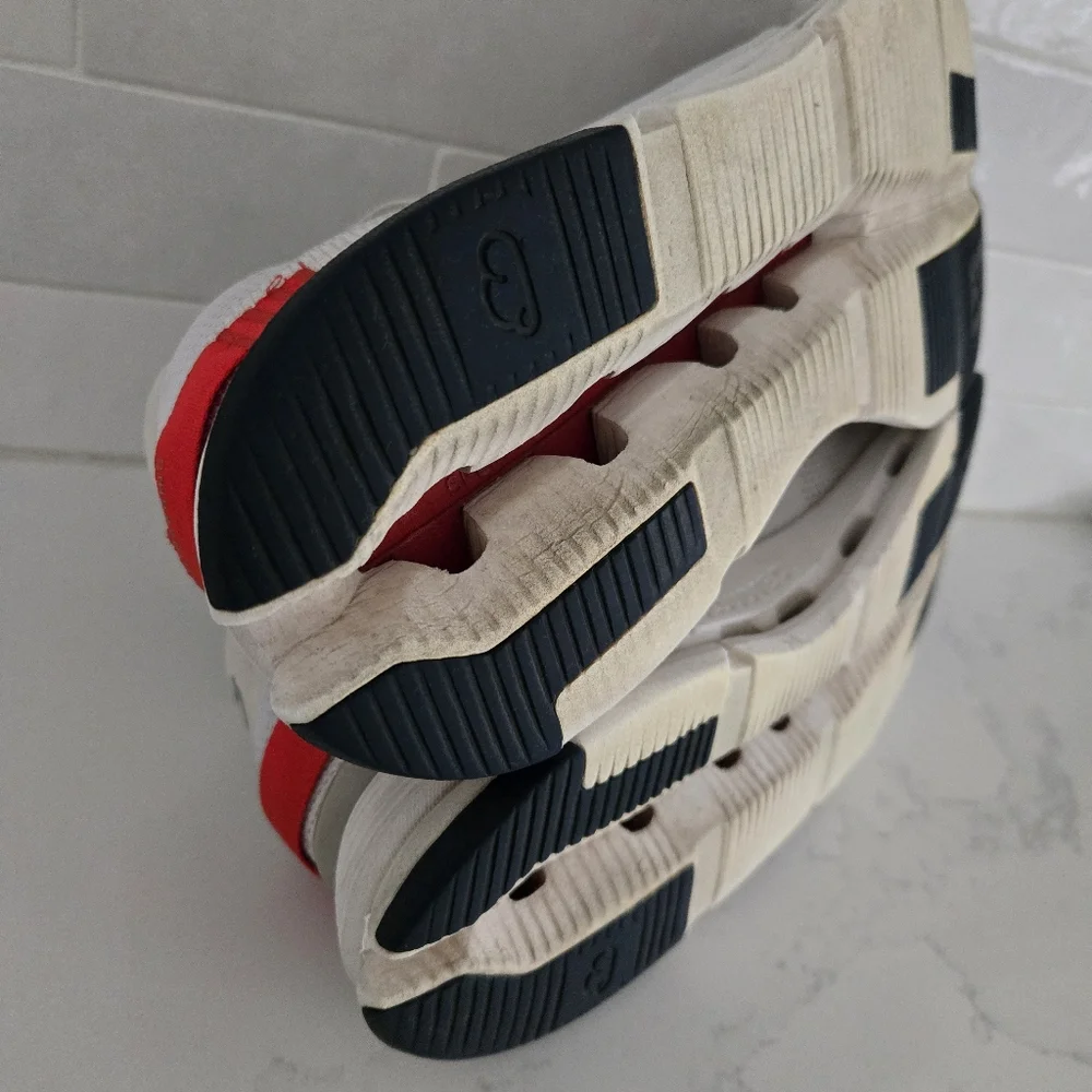 On Running Cloudnova Athletic Shoe White Red Gray Men's Size 10 Cloud - Picture 8 of 9